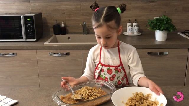 Ленивая шарлотка из овсянки | Смузи со шпинатом и бананом | Быстрый рецепт смотреть онлайн