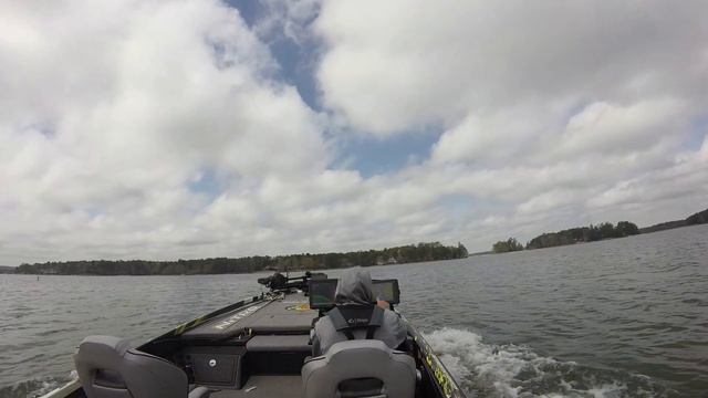 FLW PRO Circuit - Lake Martin Alabama | 'Bama Bass Fishing part 1 смотреть онлайн