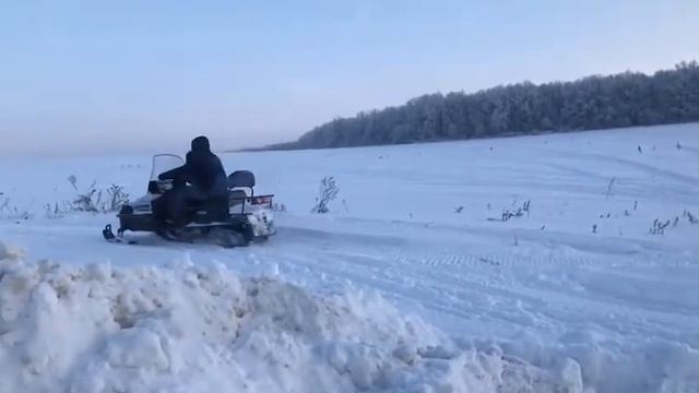 С папой на снегоходе смотреть онлайн