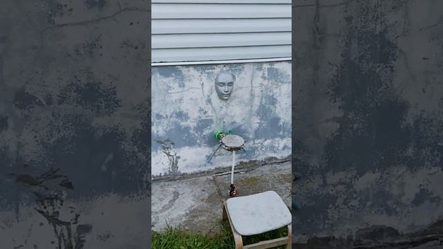 Дачный декор. Барельеф девушки. смотреть онлайн