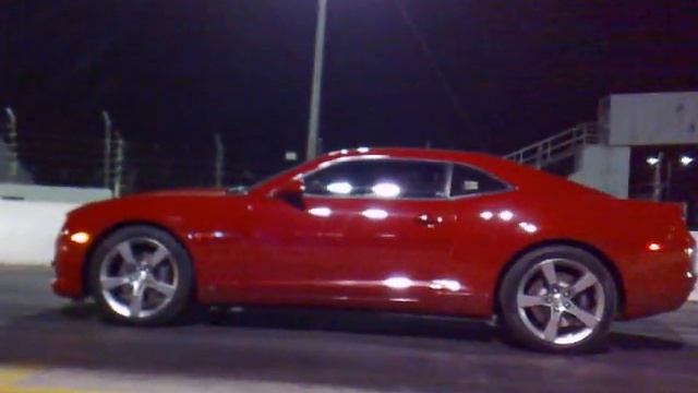 corvette C5 vs camaro 2010 SS std смотреть онлайн