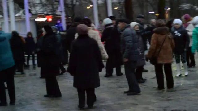 Парк Сокольники. смотреть онлайн