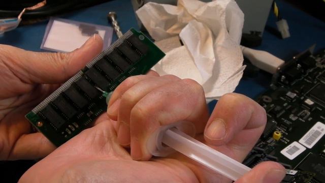 Commodore Amiga 72 pin SIMM Repair Part 2 & Parity Removal смотреть онлайн
