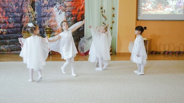 Осенний утренник в детском саду Симферополь | Видеооператор Симферополе NAZAROVFILM.PRO смотреть онлайн