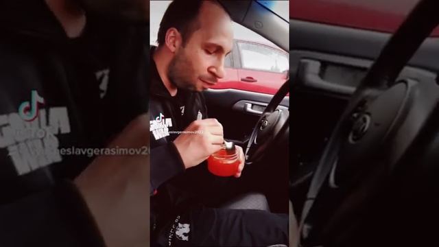 Я постоянно хочу есть смотреть онлайн