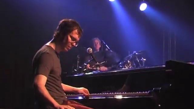 Ben Folds live in Berlin - Rock This Bitch In Berlin смотреть онлайн