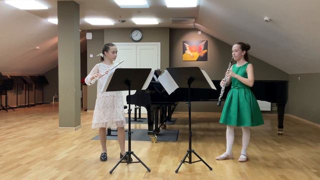 Э. Боцца. 2 пьесы смотреть онлайн