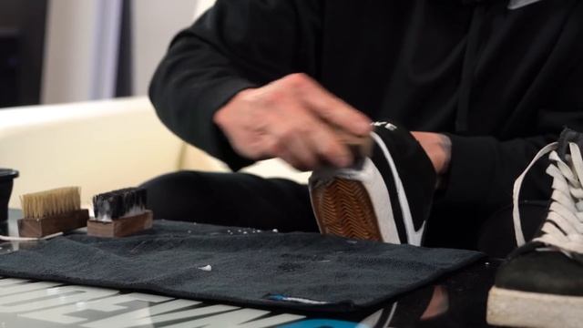 Suede Nike Blazer Cleaning and Suede Renew смотреть онлайн