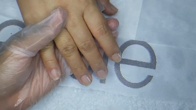 Standard Manicure with Essie Polish 2020/Abu Dhabi смотреть онлайн