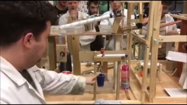 Team 4 - Rube Goldberg Machine смотреть онлайн