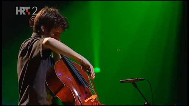 Luka Šulić plays Sarasate Zigeunerwiesen on cello смотреть онлайн