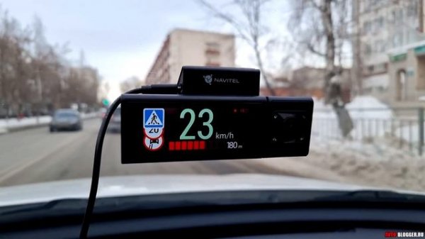 ТРИ КАМЕРЫ + WIFI, НЕДОРОГО: NAVITEl RC3 PRO