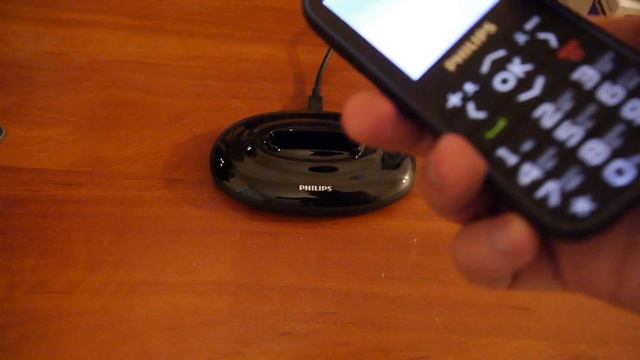 Обзор телефона Philips Xenium X2301 смотреть онлайн