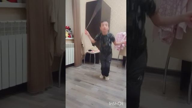 прыгаю на скакалке 7 попыток