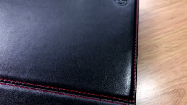 Leather iPad Pro 10.5” Case from Casemade смотреть онлайн