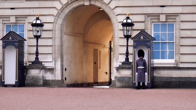 Are We Witnessing The Downfall Of The Royal Family? | A Kingdom For A Crown | Real Royalty смотреть онлайн