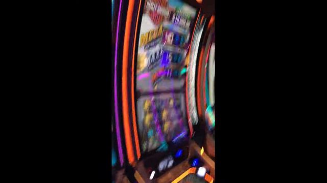 Family trip to Las Vegas (поездка в Лас Вегас) смотреть онлайн