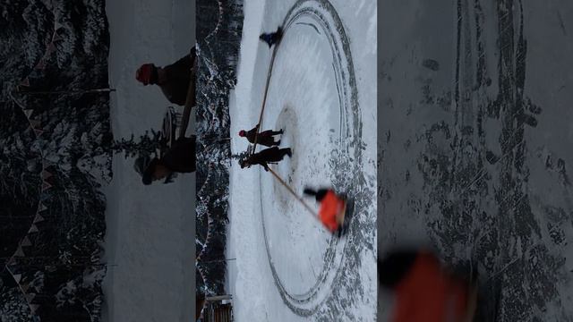 катание на санках по льду в музее Малые карелы! смотреть онлайн