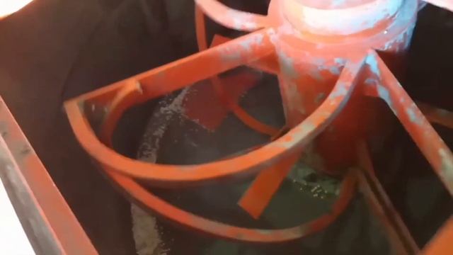 Бетоносмеситель АКТИВ 300 с пневмодвигателем смотреть онлайн