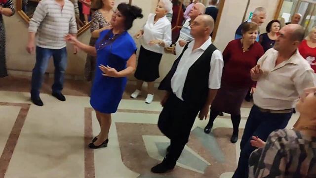 Танцы в кругу друзей..... 19.11.23.