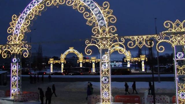Эспланада Пермь вид с улицы Попова Новогодняя Пермь № 2 смотреть онлайн