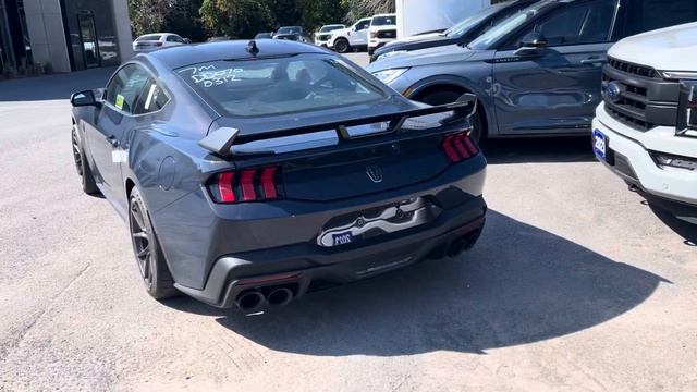 2024 Ford Mustang Darkhorse BLUE EMBER смотреть онлайн