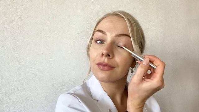 High Impact Lash Serum смотреть онлайн
