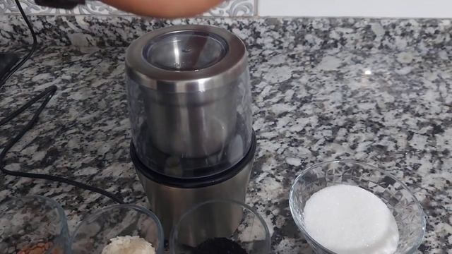 BRİZ KAHVE BAHARAT ÖĞÜTÜCÜ ÖZELLİKLERİ, KUTU AÇILIŞI VE DEĞERLENDİRMESİ?BRİZ BAHARAT ÖĞÜTÜCÜ MAKİNE смотреть онлайн