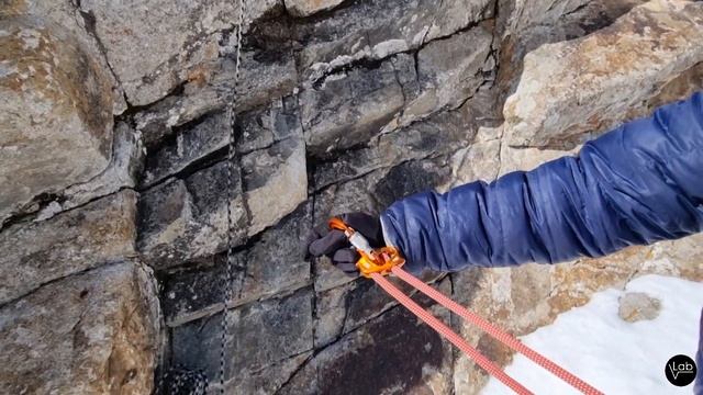 Регулируемый двойной строп для скалолазания и альпинизма Petzl DUAL CONNECT VARIO смотреть онлайн