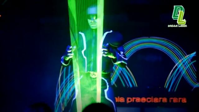 Лазерное шоу - Laser Man Show.mpg смотреть онлайн