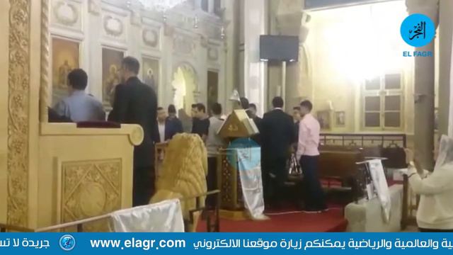 بدء قداس عيد القيامة المجيد بالكاتدرائية المرقسية بالإسكندرية смотреть онлайн