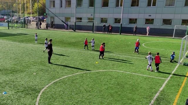 Моменты матча Олимп Долгопрудный - Сатурн 2013 (игра 9 октября 2021) смотреть онлайн