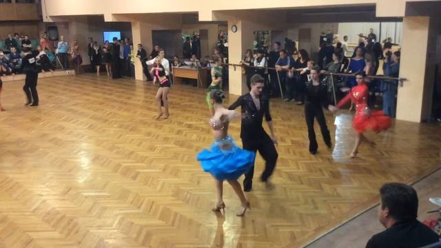 Борисов Максим и Карпачева Виктория ча-ча-ча смотреть онлайн