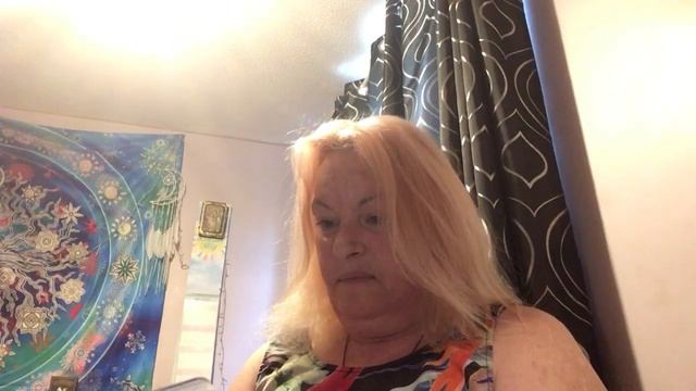 UNBOXING ENERGY ORACLE CARDS & PSYCHIC READING CARDS смотреть онлайн