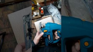 Электролобзик с лазерным наведением обзор