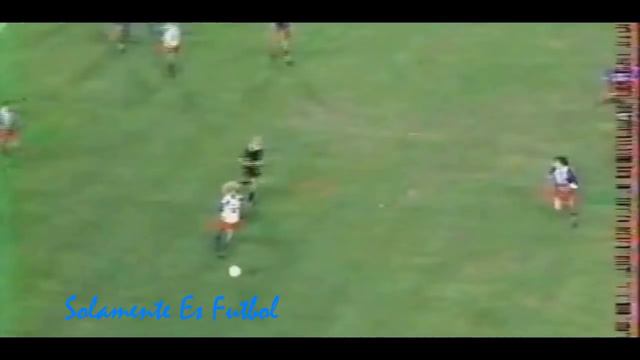 Carlos Valderrama "El Pibe"● Pases смотреть онлайн