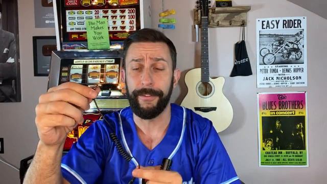 Moukey Microphone смотреть онлайн