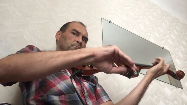 Шёл,вижу песня валяется,подобрал и дальше пошёл)))
