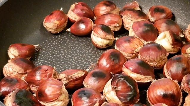 ГОТОВИМ КАШТАН (CHESTNUT) (KASTANUE) ОЧЕНЬ ПОЛЕЗНО.... смотреть онлайн