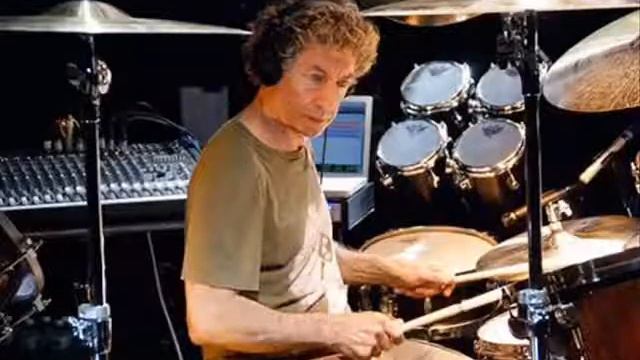 Simon Phillips Jungleyes смотреть онлайн