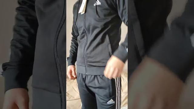 Успейте купить лучший спортивный костюм Adidas по суперцене! смотреть онлайн