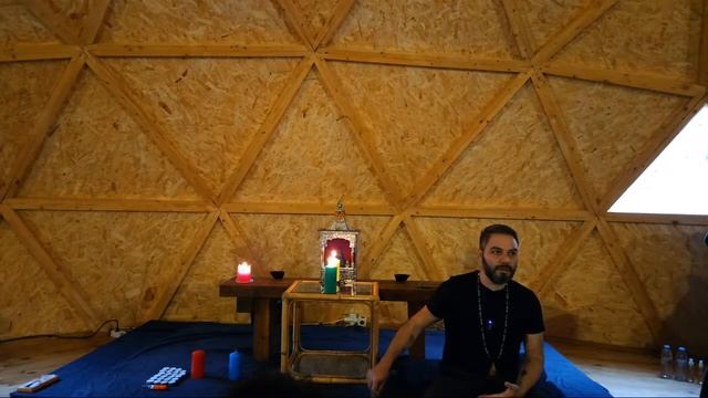 Sadhana a Vairocana. Contemplación de Vajra o Dorje смотреть онлайн