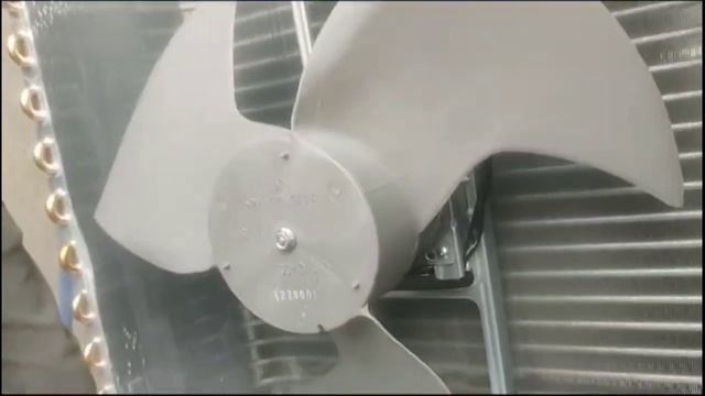 HOT& ? MITSUBISHI ELECTRIC 1TR YELLOW LIGHT CONTINUES BELLIG ERROR ???#mitsubishielectric #hvac смотреть онлайн