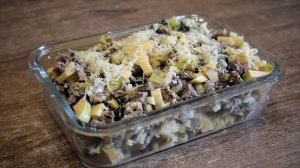 НОВЫЙ САЛАТ! СОХРАНЯЙТЕ РЕЦЕПТ СРАЗУ Это просто БОМБА Салат ПОКОРЯЕТ Всех кто попробует ОЧЕНЬ ВКУСНО