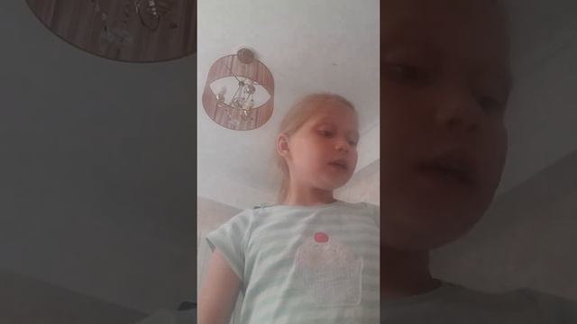 как сделать пупырку из крышки от сметаны? смотреть онлайн