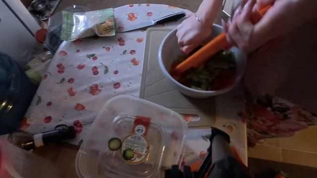 Вкусные салаты с пекинской капустой