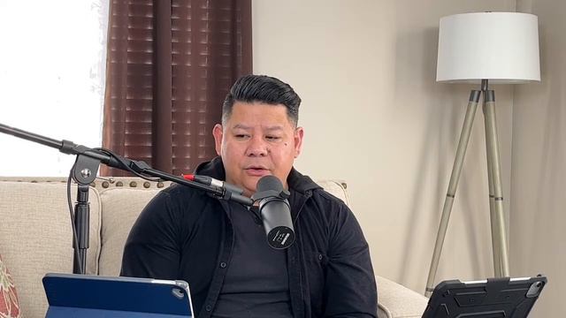 “Orando Por Los Jóvenes”-Ivan Molina смотреть онлайн