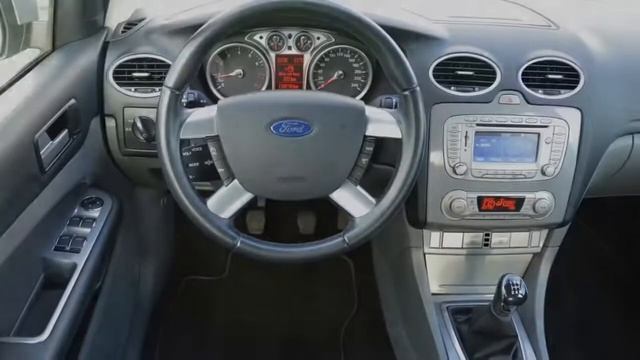 Ford Focus Wagon 1.8-125pk Titanium смотреть онлайн