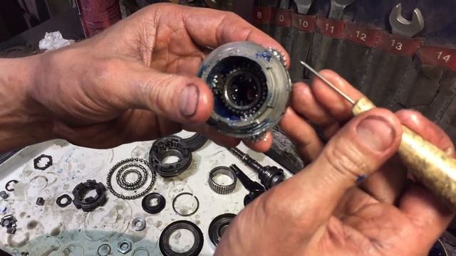 Shimano Nexus Inter-7 SG-7C18 Assembly Tutorial | Шимано Нексус Інтер 7 Зборка Планетарної Втулки смотреть онлайн