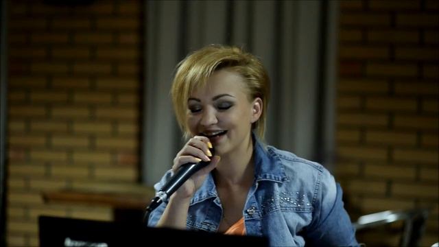 Tanya Veter (V.E.T.E.R.) - happy (cover) or crazy... смотреть онлайн